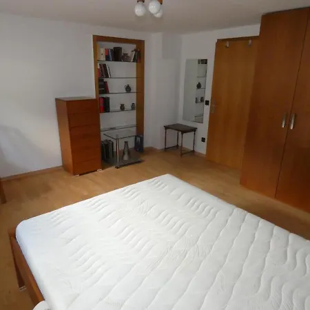 Zentral Gelegen アパート *